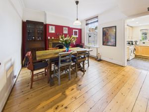 DINING ROOM- click for photo gallery